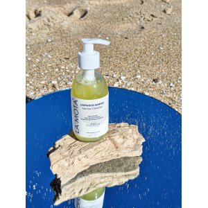 Limpiador facial marino de LA MOTA con alga chlorella y tensioactivos vegetales suaves